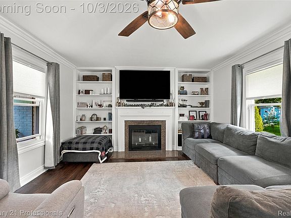 5th image of 27738 Lathrup Blvd