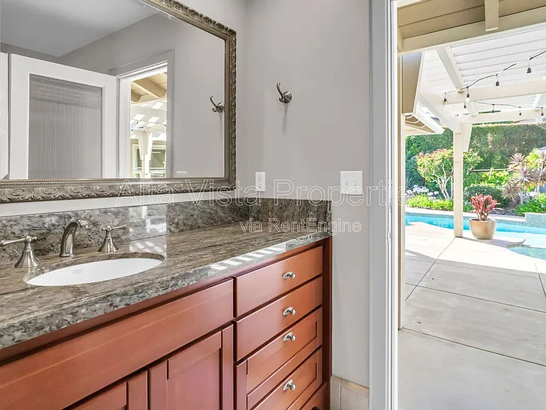 5940 La Jolla Mesa Dr — Photo 43