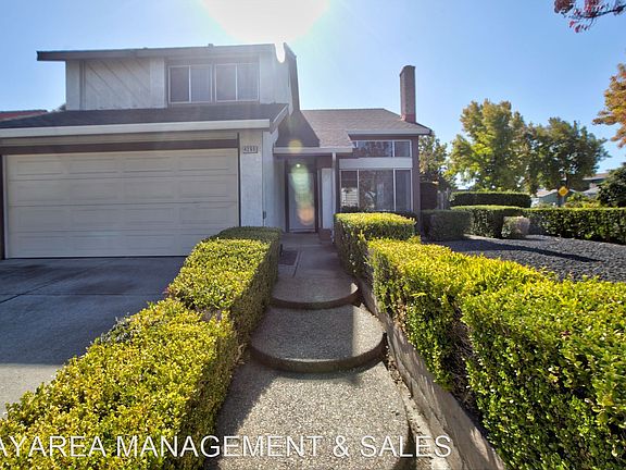 2nd image of 4299 Nerissa Cir