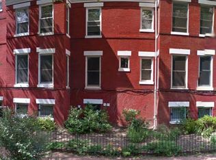 244 12th St SE #B, Washington, DC 20003