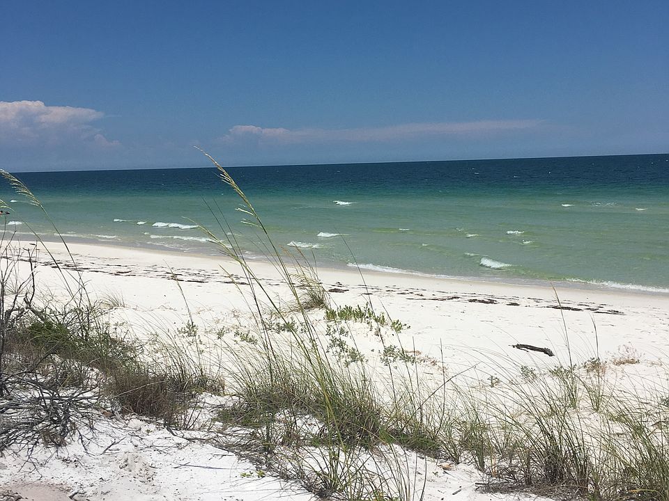 1st image of 890 Gulf Shore Dr
