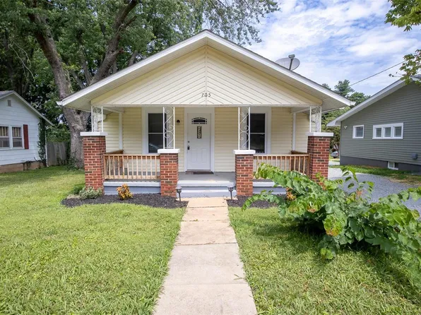 705 Warren St, Farmington, MO 63640