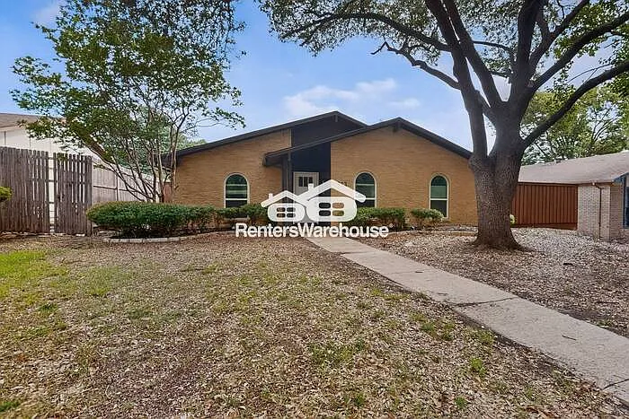 913 Overdowns Dr — Photo 6