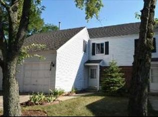728 Hearth Dr, Hanover Park, IL 60133