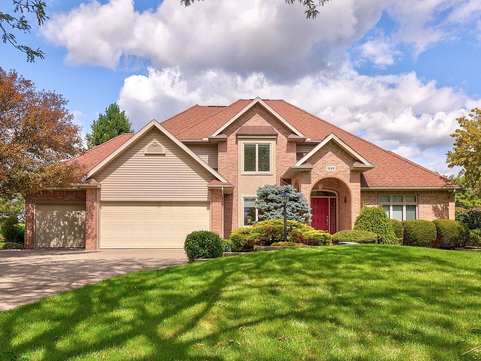 1st image of 3622 Sunningdale Dr N