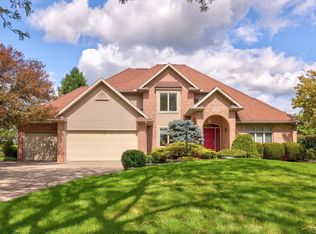 3622 Sunningdale Dr N, Saginaw, MI 48604