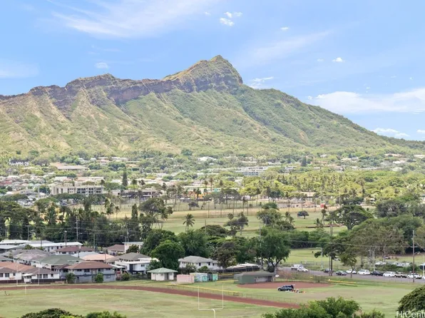 2740 Kuilei St APT 1703, Honolulu, HI 96826