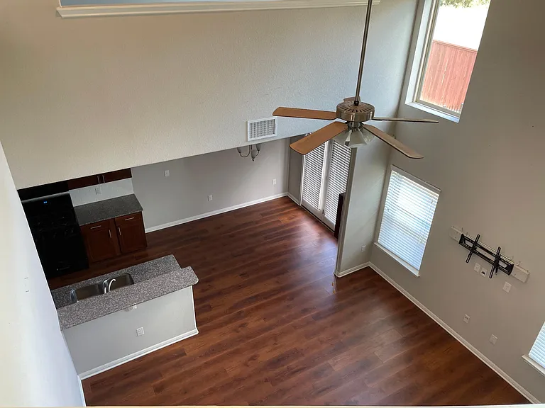 1700 Catalan Rd — Photo 11