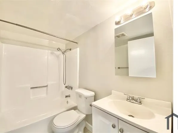 11308 S Figueroa St APT E, Los Angeles, CA 90061