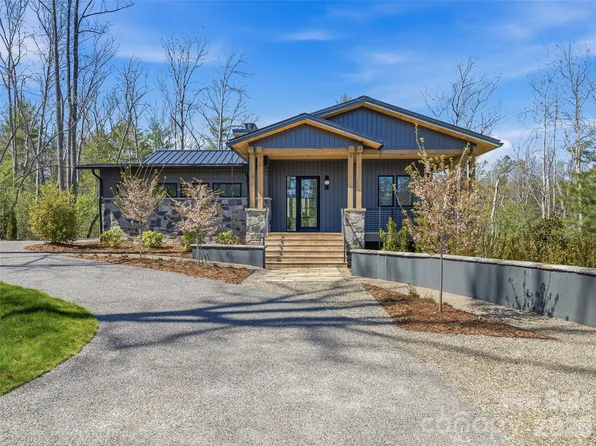 140 Upperfell Ct, Asheville, NC 28803