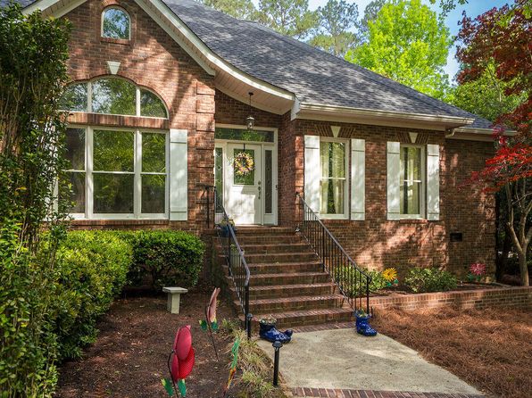 2425 Club Dr, Aiken, SC 29803