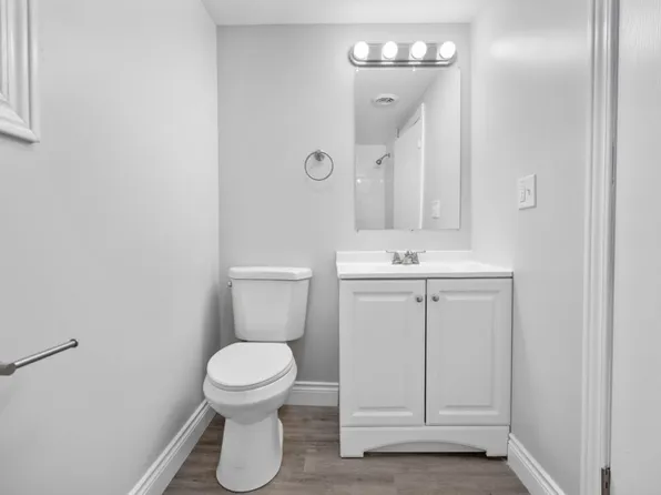 3337 W 80th Ave, Merrillville, IN 46410