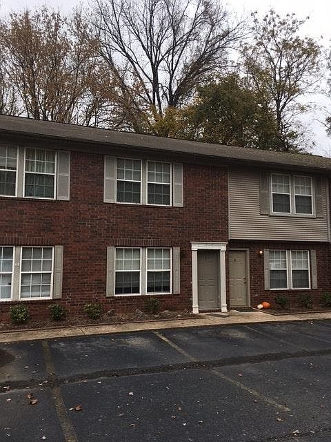 1st image of 207 Woodland APT 7
