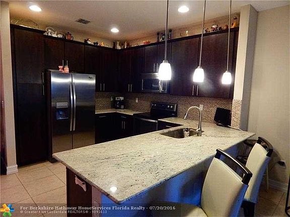 2nd image of 131 Riverwalk Cir #131
