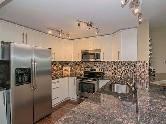 3rd image of 2614 Cove Cay Dr Unit 403