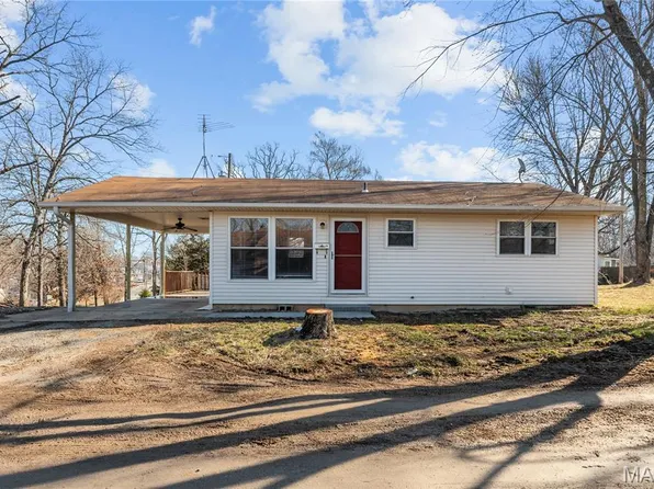 130 E Oak St, Saint Clair, MO 63077
