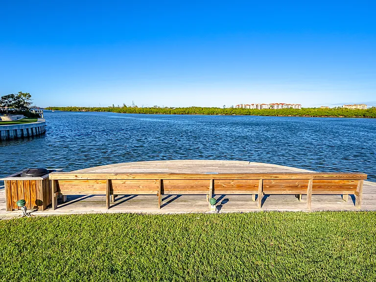 1223 Siesta Bayside Dr #1223 — Photo 33