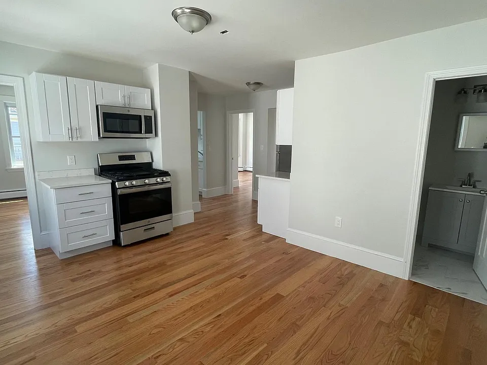107 Tell St #3F