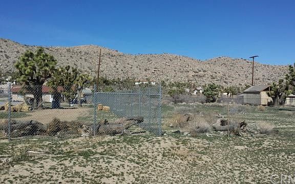 3rd image of 56640 Little League Dr