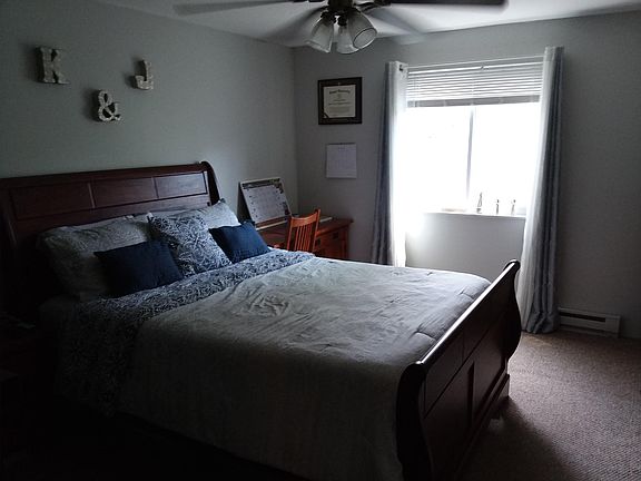 Good Sized Bedroom with Ceiling Fan