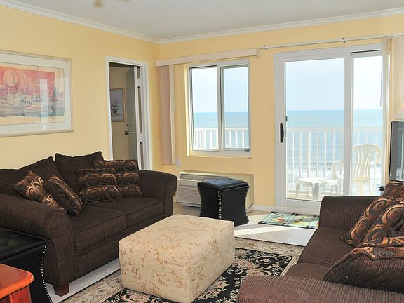 2nd image of 303 Atlantic Ave APT 1401