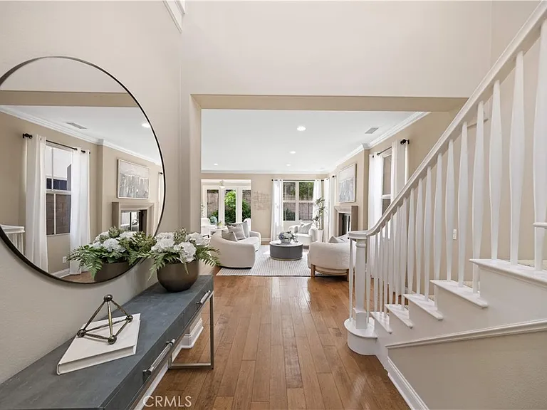 70 Twin Gables — Photo 3