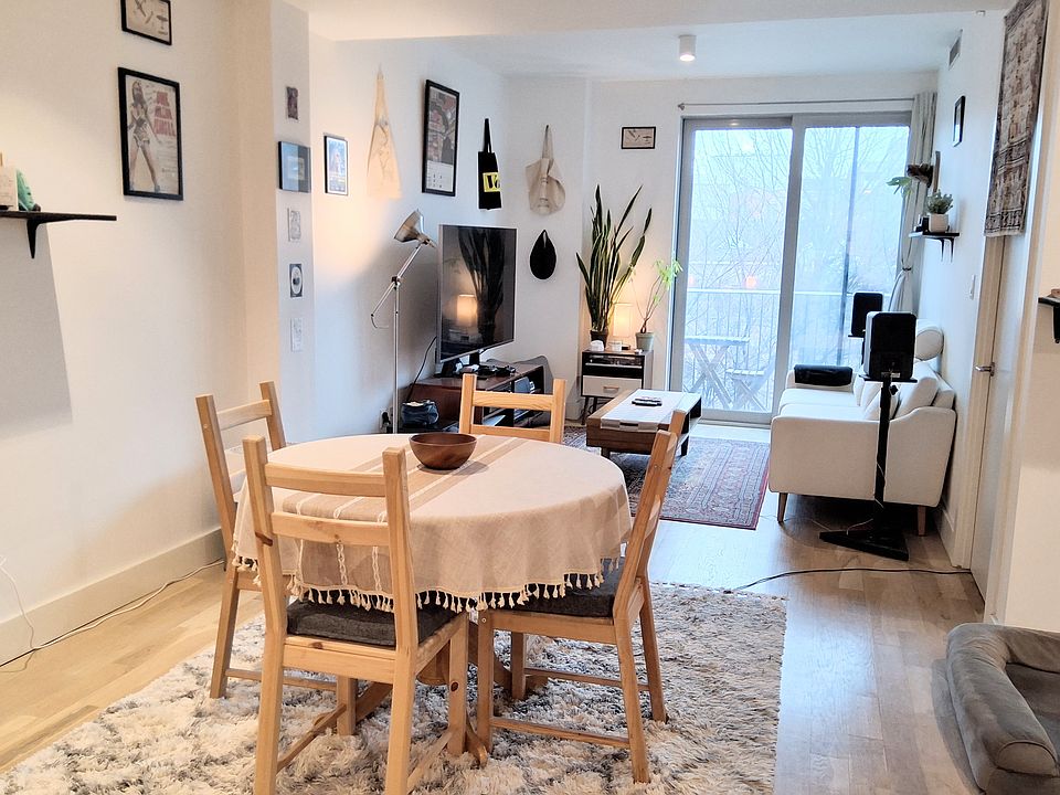 1st image of 633 Marcy Ave #302