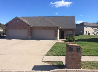 3200 Jenne Hill Dr, Columbia, MO 65202