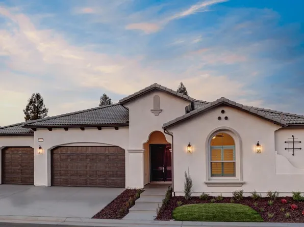 2542 E Via Sofia Dr, Fresno, CA 93730