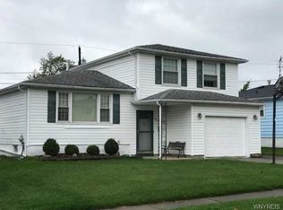 94 Hillwood Dr, Cheektowaga, NY