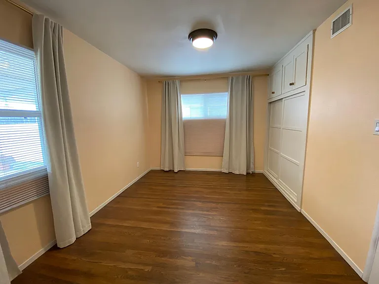3713 W 184th Pl — Photo 12
