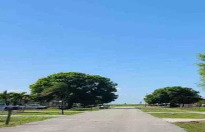 2nd image of 1045 Alabama Ave
