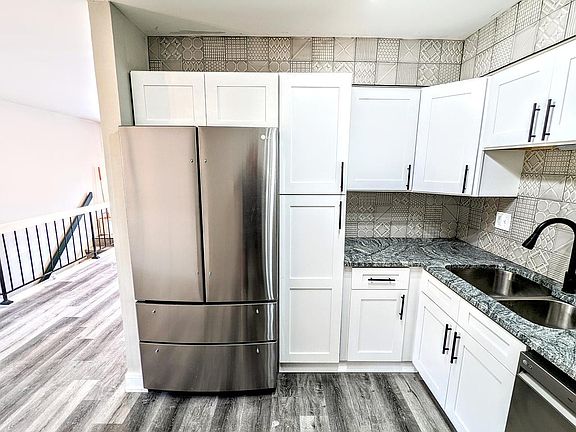 2nd image of 19131 Pine Dr Unit 114