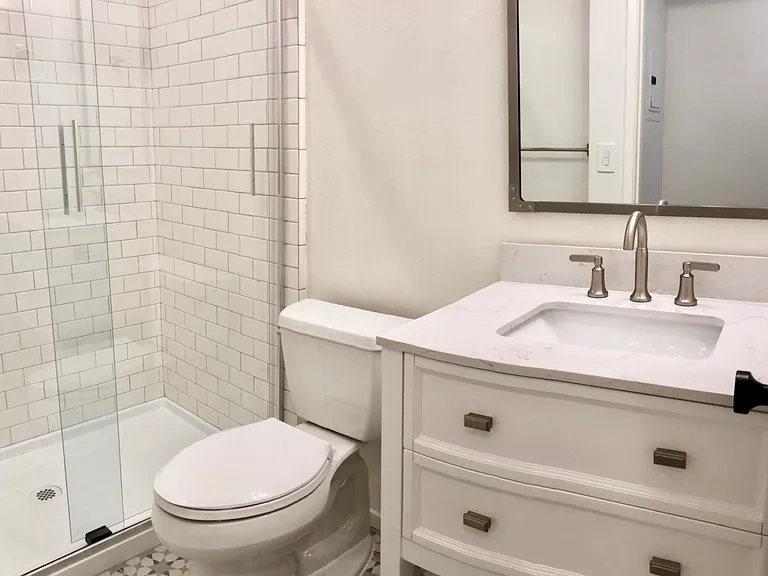 528 W Los Olivos Street — Photo 18