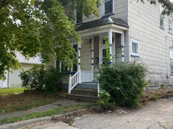 627 Hennepin St, La Salle, IL 61301