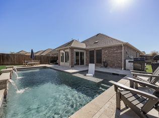 11101 Blaze St, Aubrey, TX 76227