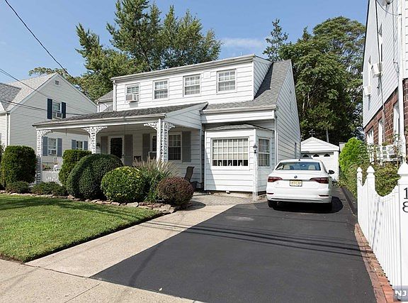 2nd image of 18 Canterbury Ave #1
