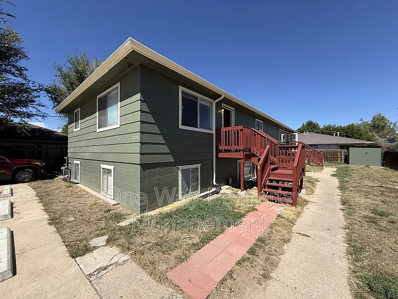 1231 Pleasant Acres Dr #1
