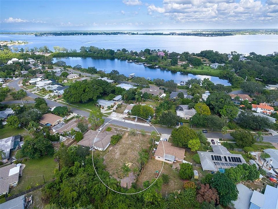 1st image of 620 Park Dr