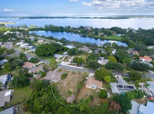 620 Park Dr, Bradenton, FL 34209