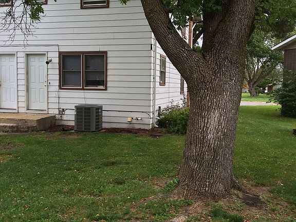 2nd image of 1129 13th St S