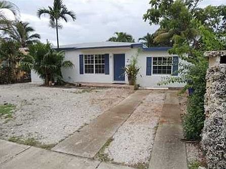 1st image of 15624 NE 12th Ave