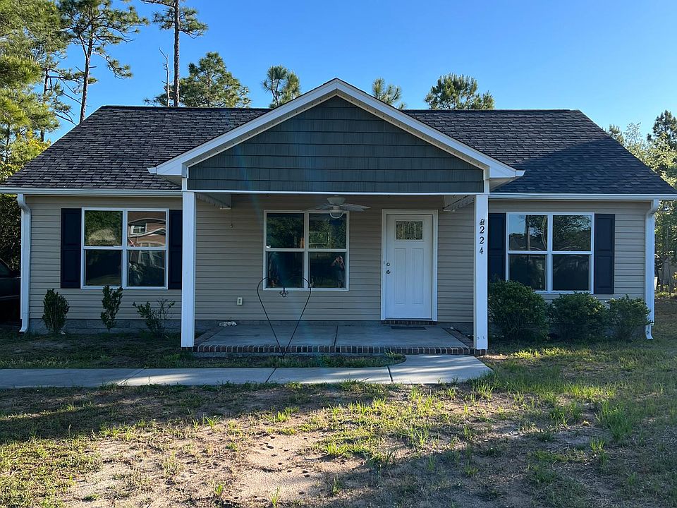 1st image of 224 N Lake Keziah Dr