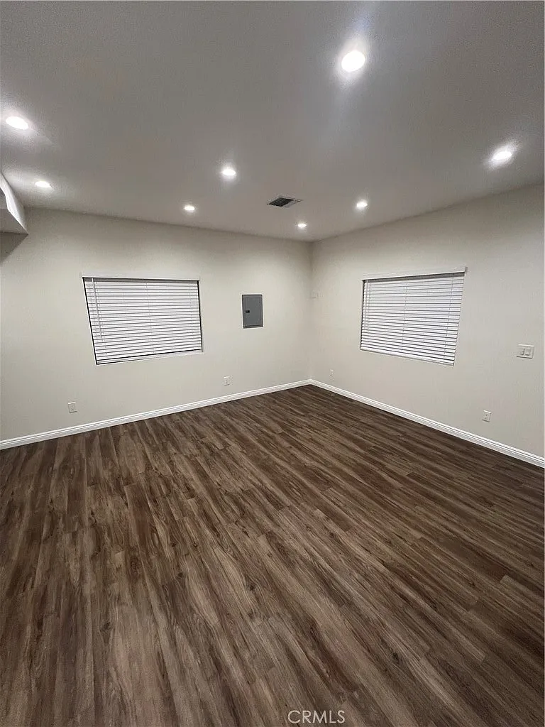 2 bed, 1.5 bath, 1000 sqft, $2,850 — Photo 4