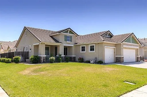 3668 Waynesboro Dr — Photo 2