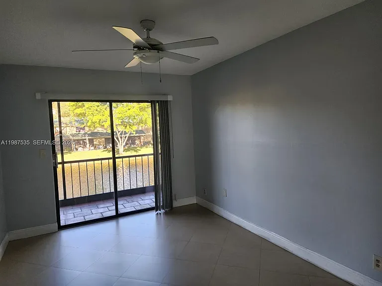 537 N University Dr #71 — Photo 25