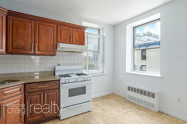 Rented by D'Andrea Craig Realty | media 9