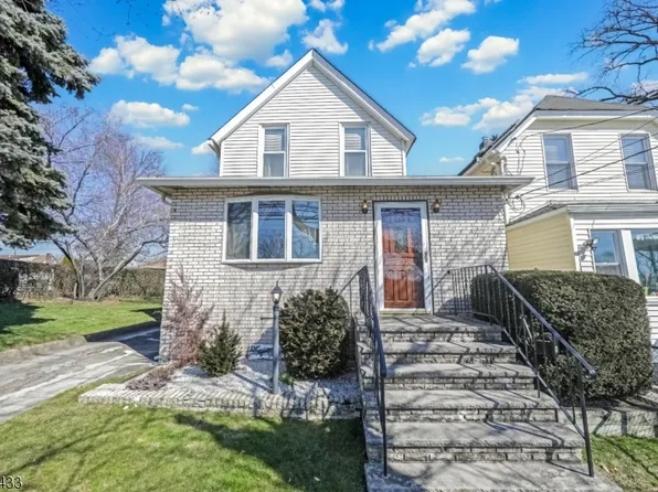 104 William St, Clifton City, NJ 07014