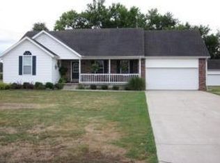 16426 Laredo Ln, Carthage, MO 64836