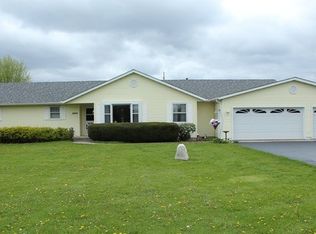 2401 N Carl Ct, McHenry, IL 60051